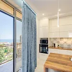 Apartment стильні з видом на море у жемчужині *
